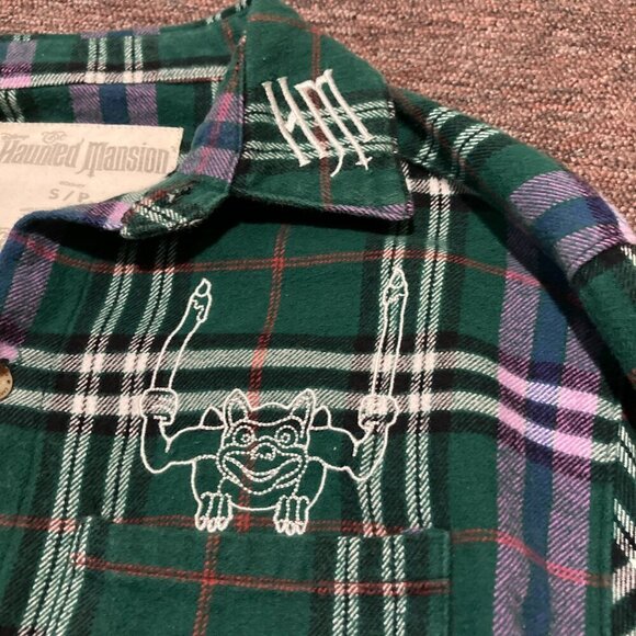 Disney World Haunted Mansion Flannel Shirt Size Small Cakeworthy Green Plaid - Picture 3 of 8
